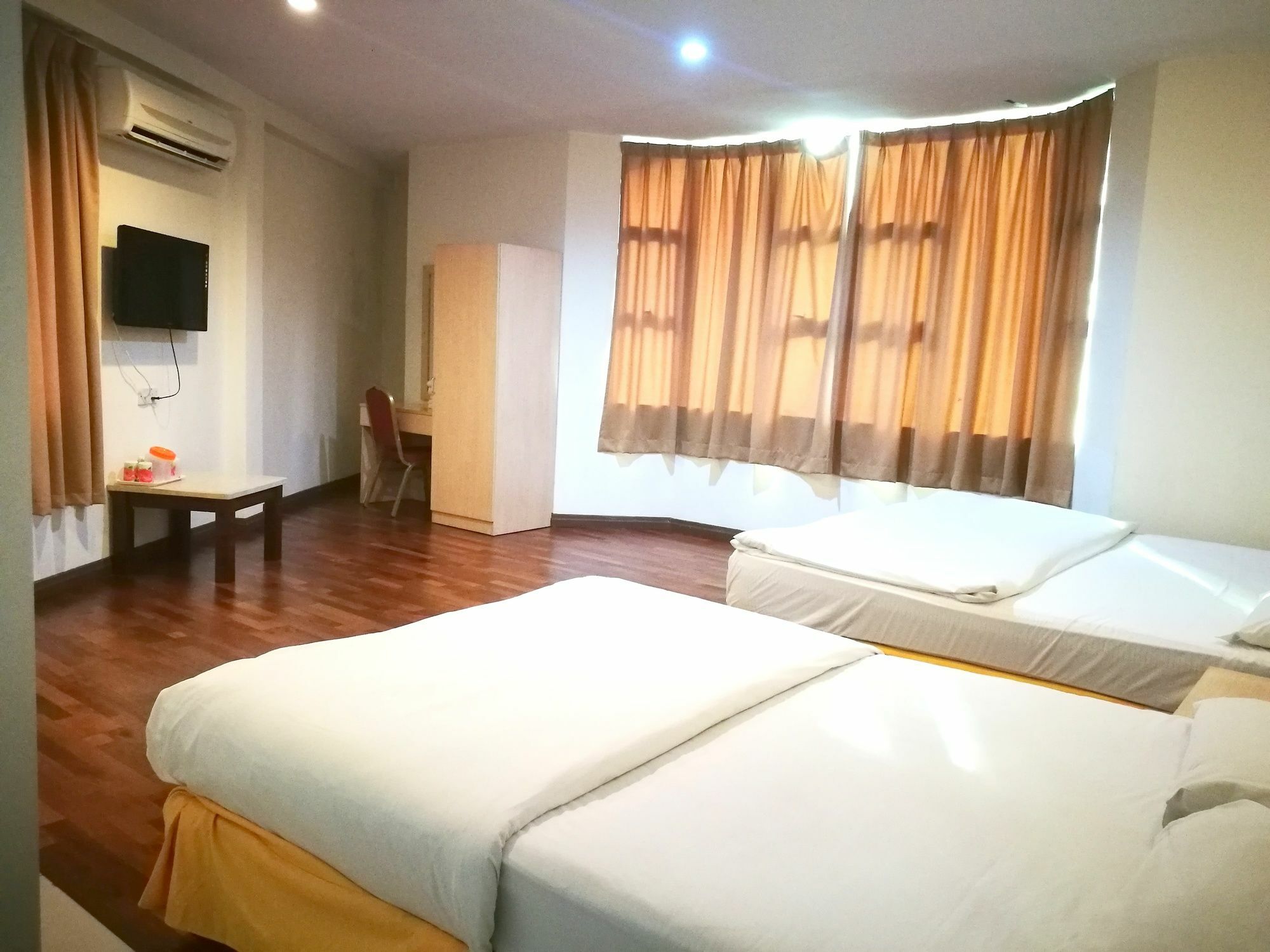 Fresh Bercham Hotel *